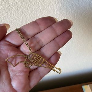 Revolver necklace